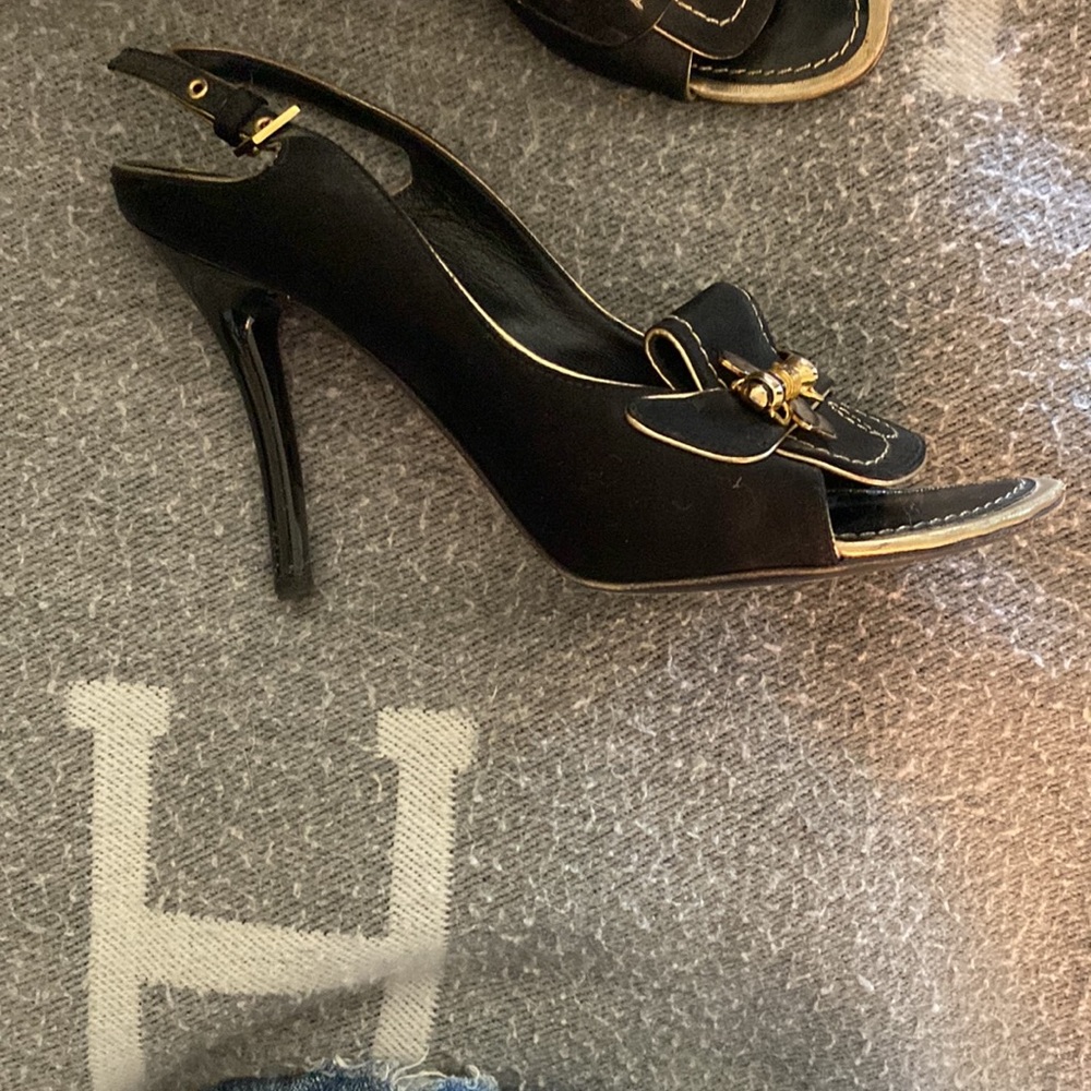Authentic Louis Vuitton, bee high heels